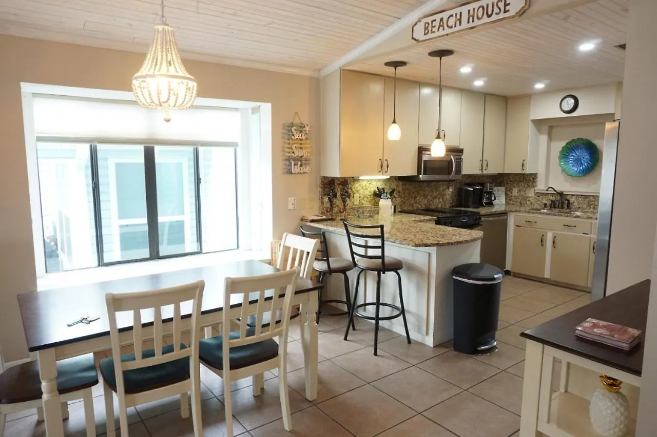 Villa Venture Out 15 Dolphin Lane Panama Stadt 0*,  USA