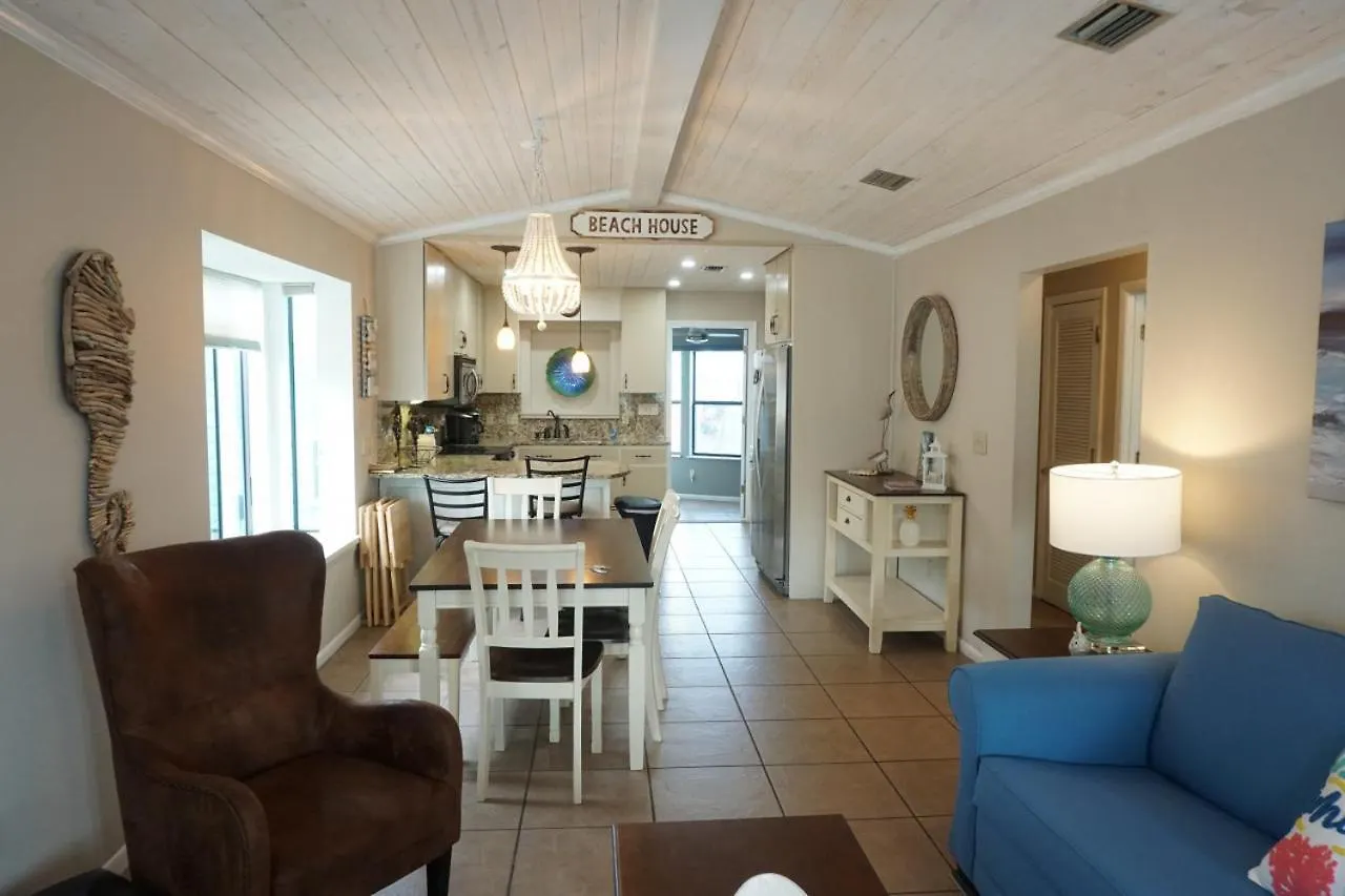 Villa Venture Out 15 Dolphin Lane Panama Stadt USA